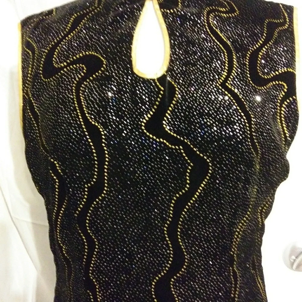Dress - Picture 6 of 7